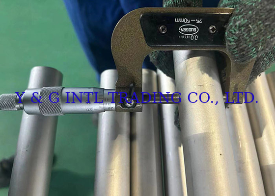 Tubes en titane sans soudure disponibles en grades 1 et 3 selon la norme ASTM B338
