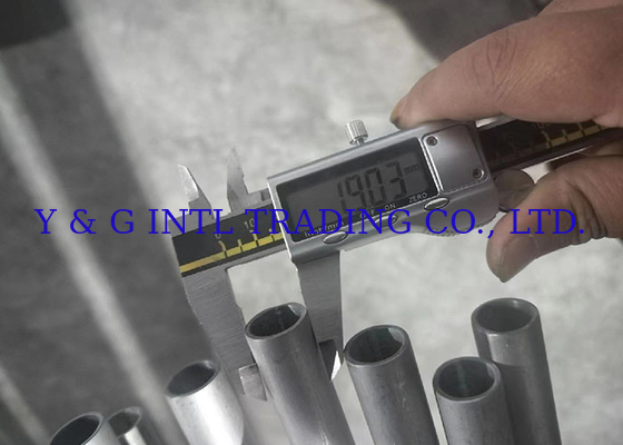 Tubes en acier inoxydable sans soudure standard JIS soudés pour des performances optimales