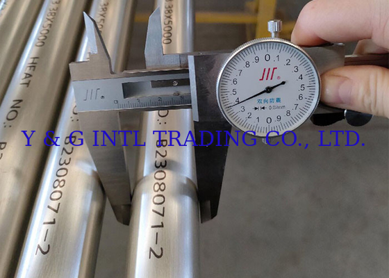 Pipe en alliage de cuivre et de nickel poli en argent sur mesure Traitement de surface laminée à froid